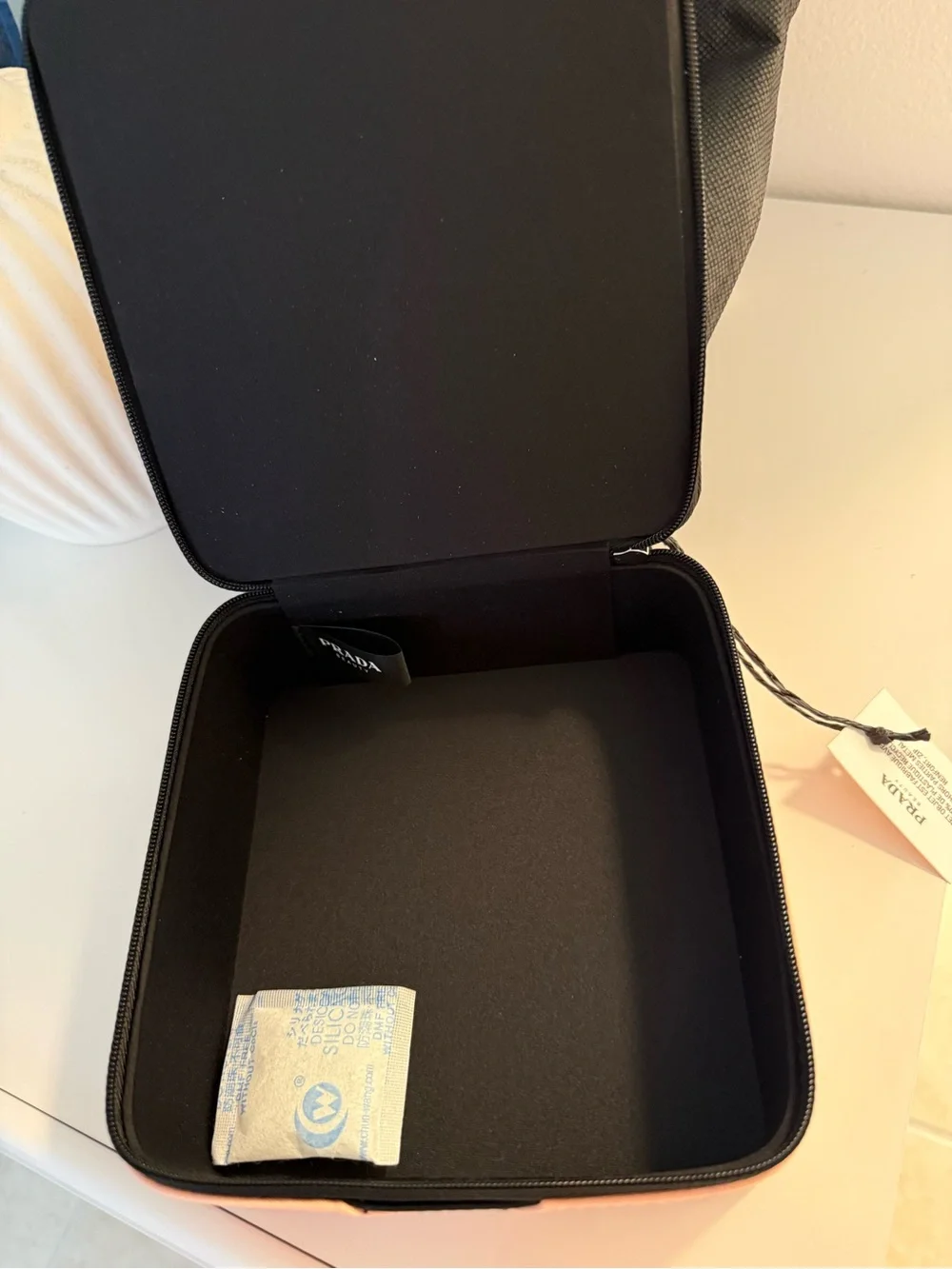 Prada compact beauty